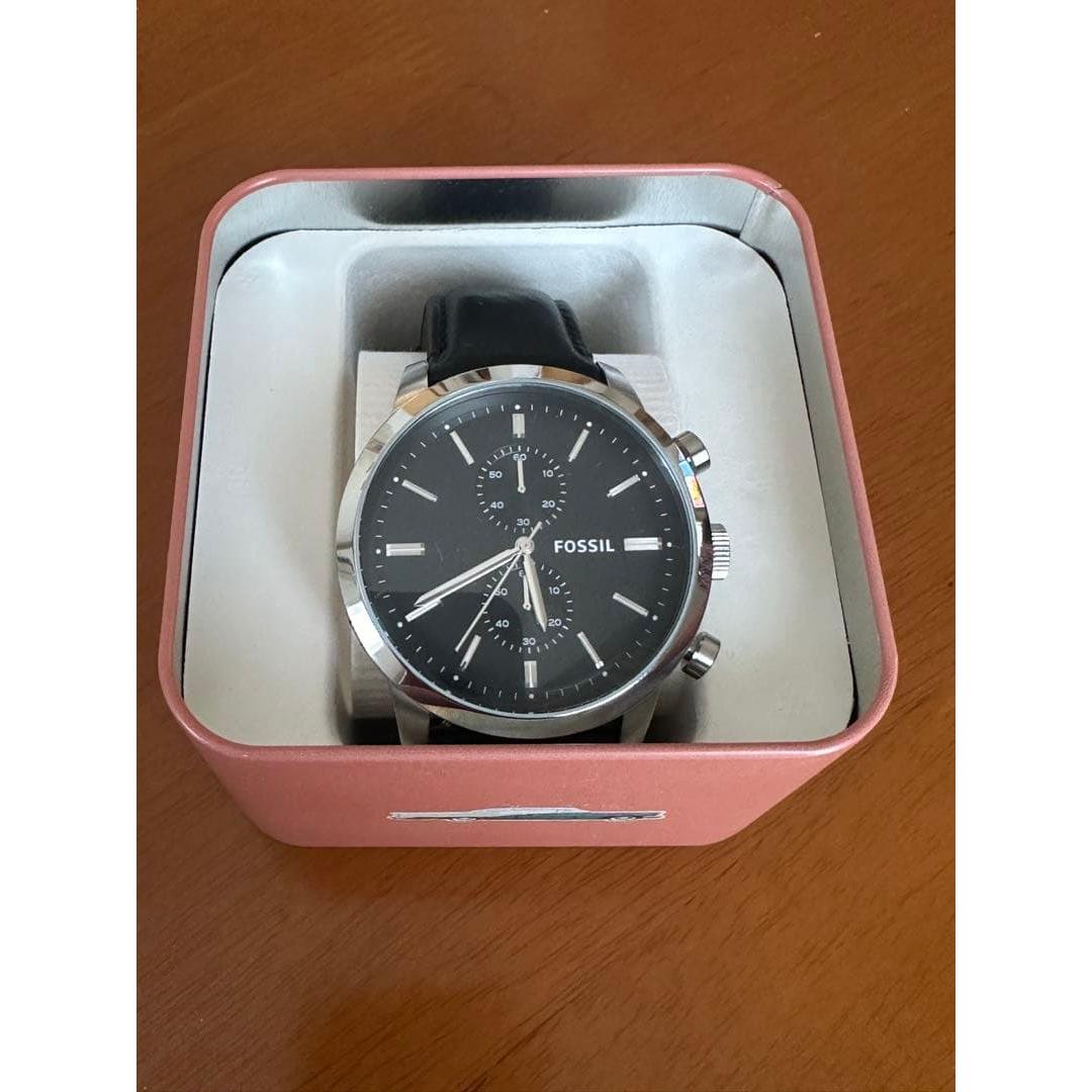 Used FOSSIL black leather watch
