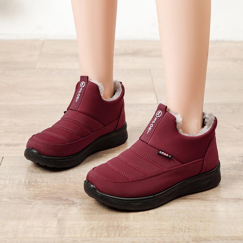 

25 новых старых пекинских тканевых туфель женские флисовые утепленные повседневные короткие ботинки зимние теплые туфли для мамы нескользящие хлопковые туфли женские 35