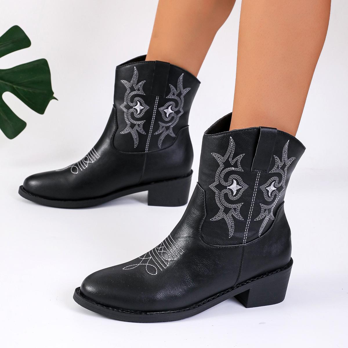Fashion New Women Vintage Chunky Heels Western Cowboy Boots Block Heels Leather Ankle Boots Woman Autumn Winter Embroidered Knight Boots 36 4827₽