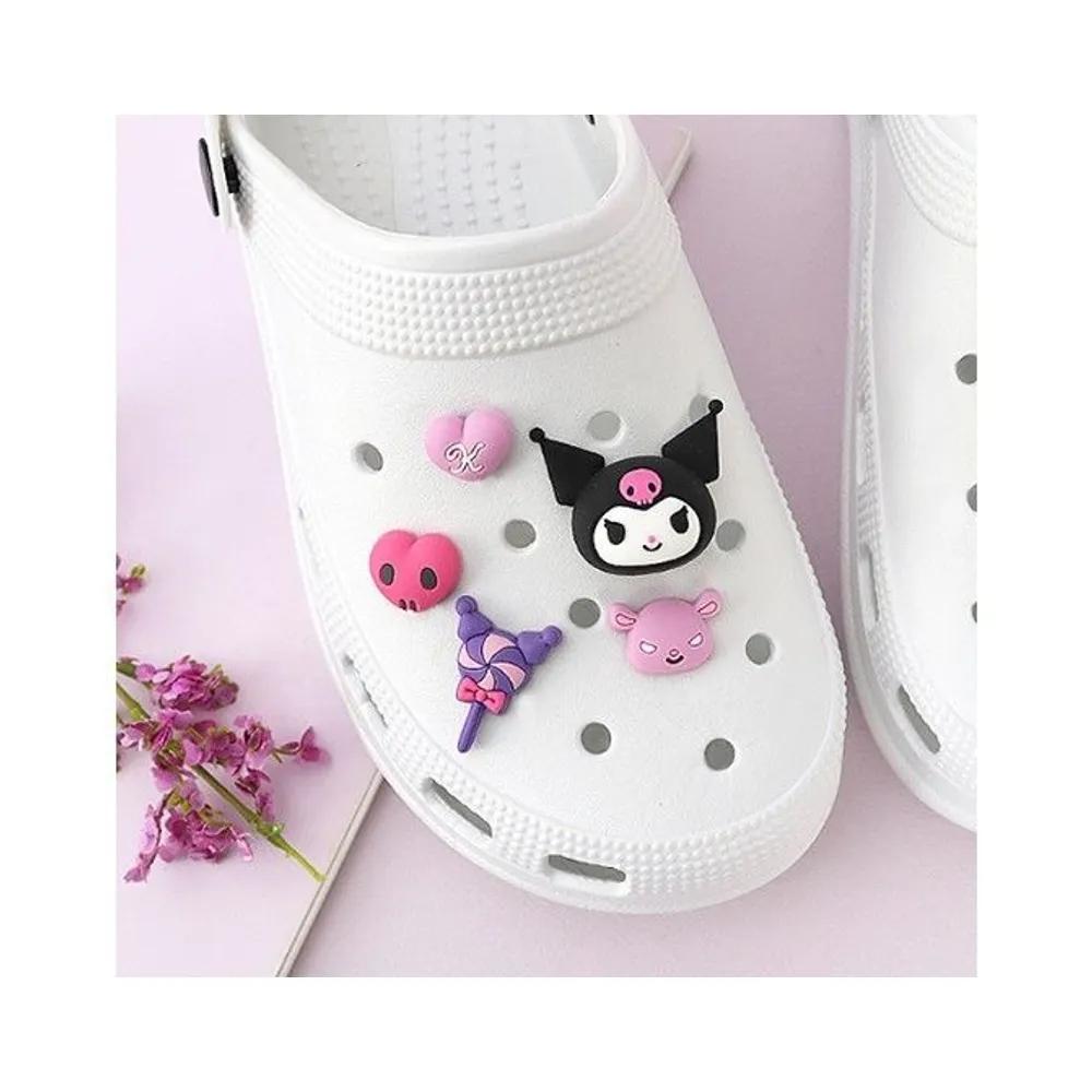 Набор 3D-подвесок для обуви Crocs с лицом Куроми one size