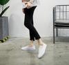 Mocassini da donna in pelle di vacchetta bianca: Scarpe in Pelle Slip-On Versatili per la Primavera/Estate 2025