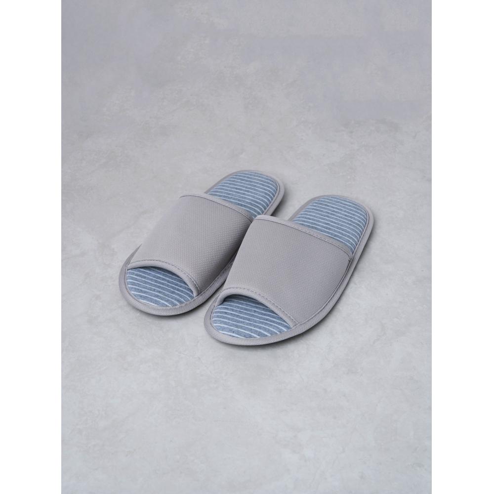 

Туфли для гостиной Daiso Cool Soft Slit 230 250 мм