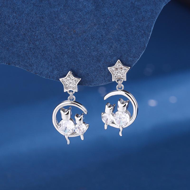 Elegant Moon and Star Cat Stud Earrings
