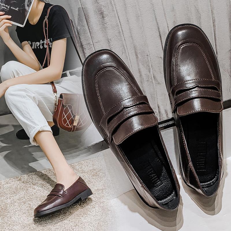 Loafers women's British style black flat-soled small leather shoes spring and autumn soft-soled Doudou single shoes spring professional work shoes w
