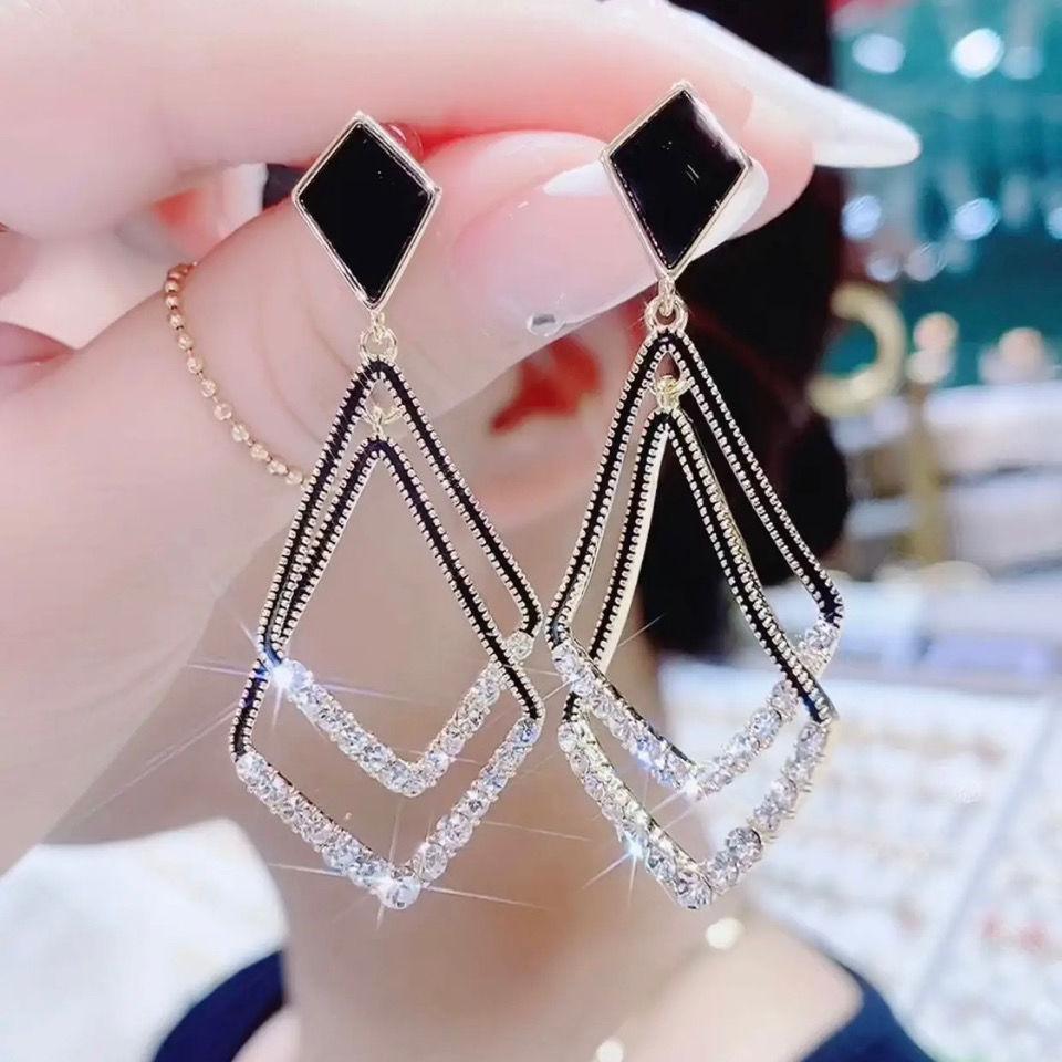 New double rhombus geometric earrings women's Korea Dongdaemun 911 silver needle fashion exaggerated thin earrings