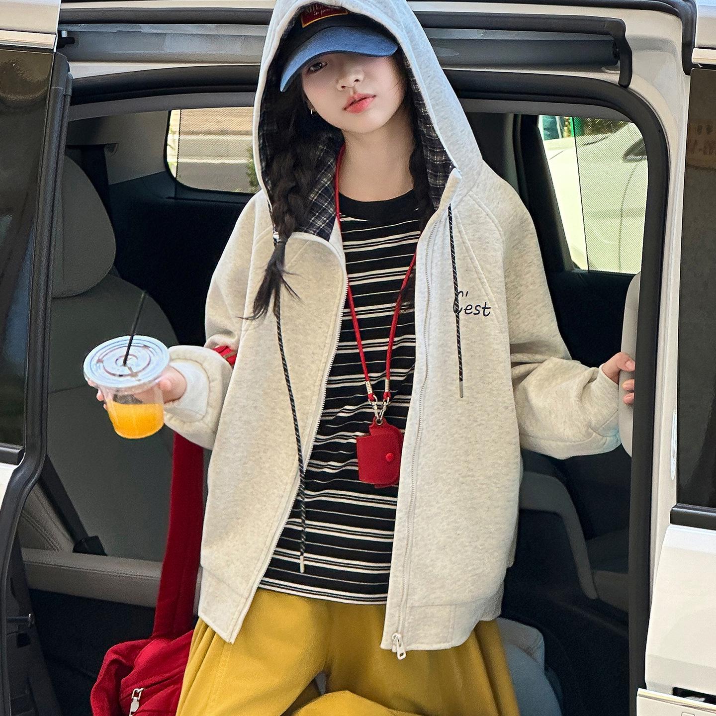 

Plaid Patchwork Hooded Windbreaker for Girls - Autumn 2025 Casual Sportswear 120 cm сірий колір