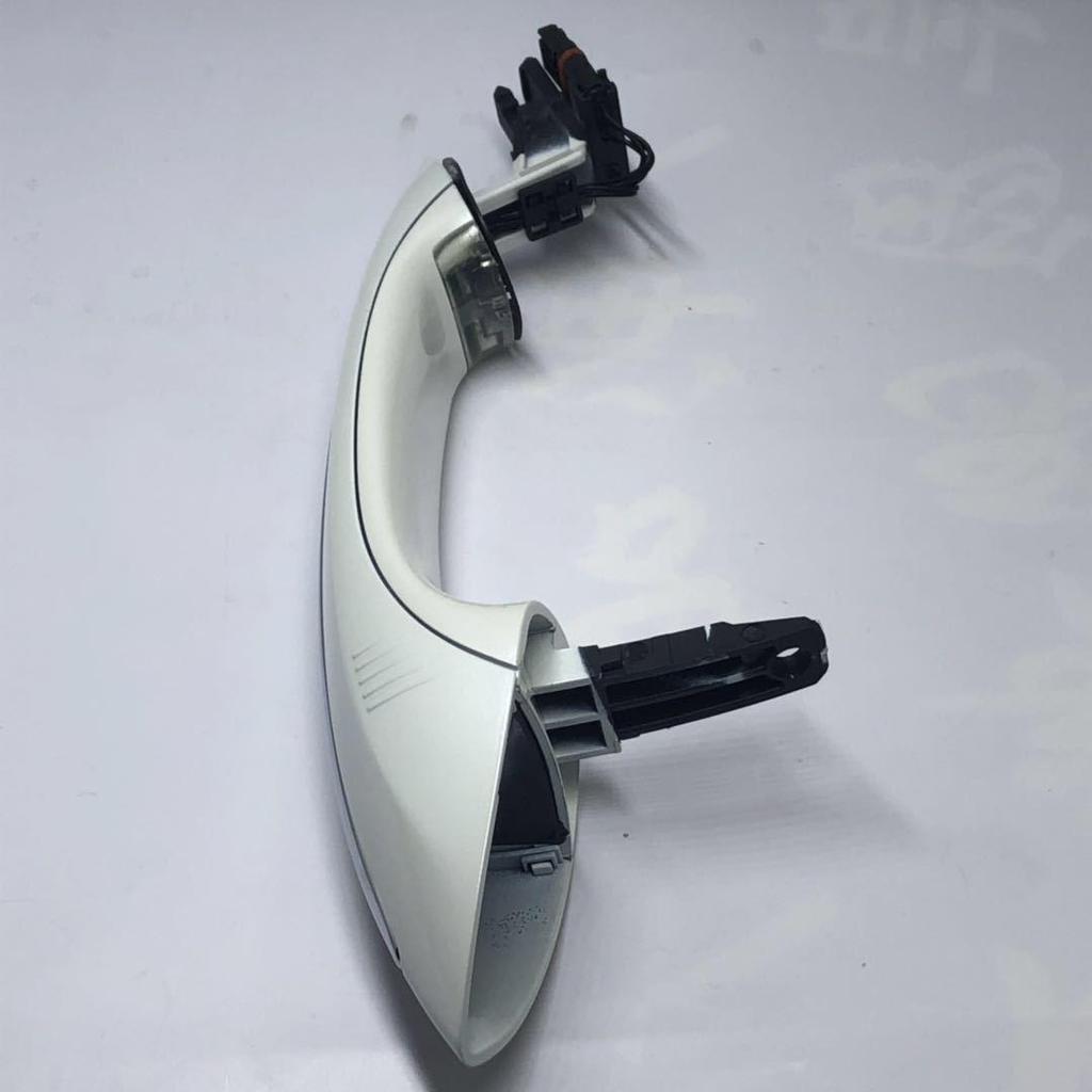 BMW 760Li Rear Left Exterior Door Handle (2010-2015) Assembly 51217231933