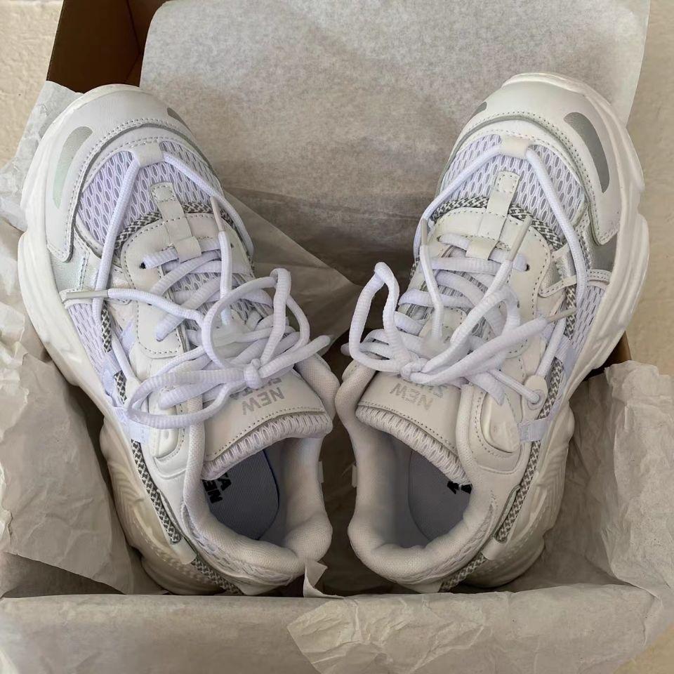 

Женские кроссовки на толстой подошве, вулканизированная обувь на платформе, модные дышащие повседневные кроссовки для женщин и женщин 39