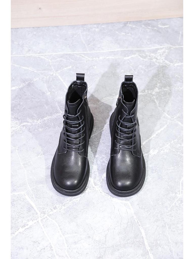 Plus Size Women's Genuine Leather Martin Boots - Flat Heel, Lace-up, Side Zipper, Cowhide, Ankle Boots, Sizes 41–43, Versatile for Autumn 2022.