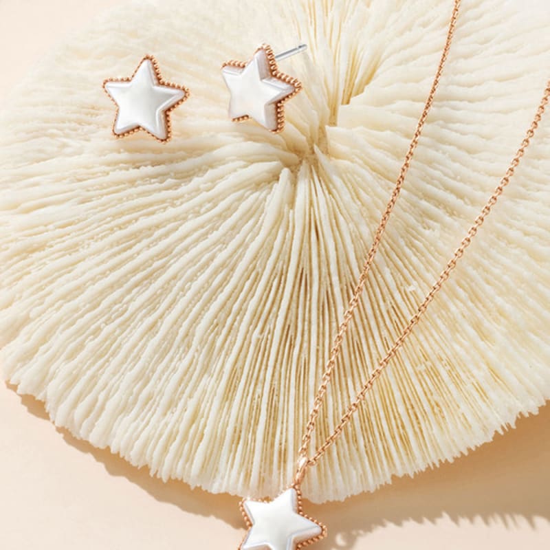 J.ESTINA Mariel Pearl Star Necklace and Earrings Set (SET-J0-0210)