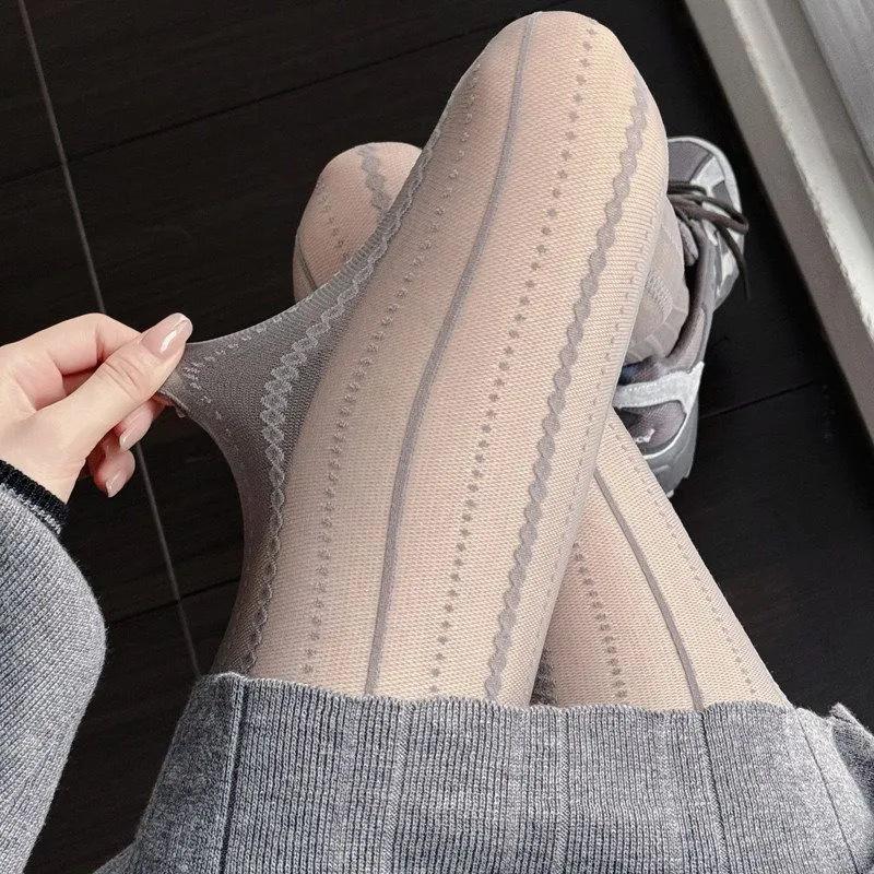 High-End Silver Silk Gray Stockings Gray-Tie Bright Silk Rhombus Cross-Striped Shiny Black Stockings Skin-Penetrating Pantyhose