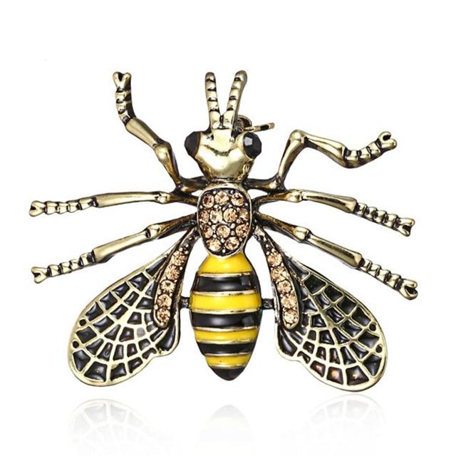 Voguish Stylish Enamel Insect Series Brooches Women Men Delicate Little Bee Pin Brooch Crystal Stone Rhinestone Brooches Pin Jewelry Souvenir