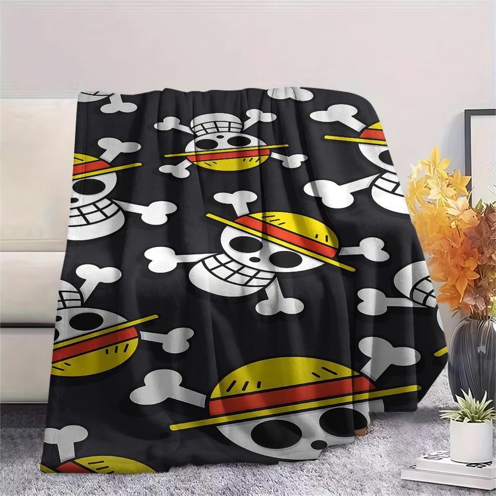 1PC One Piece Straw Hat Pirates Patterned Flannel Blanket Suitable For All Seasons For Home Decor Warmth And Comfort Gifts Holiday Present