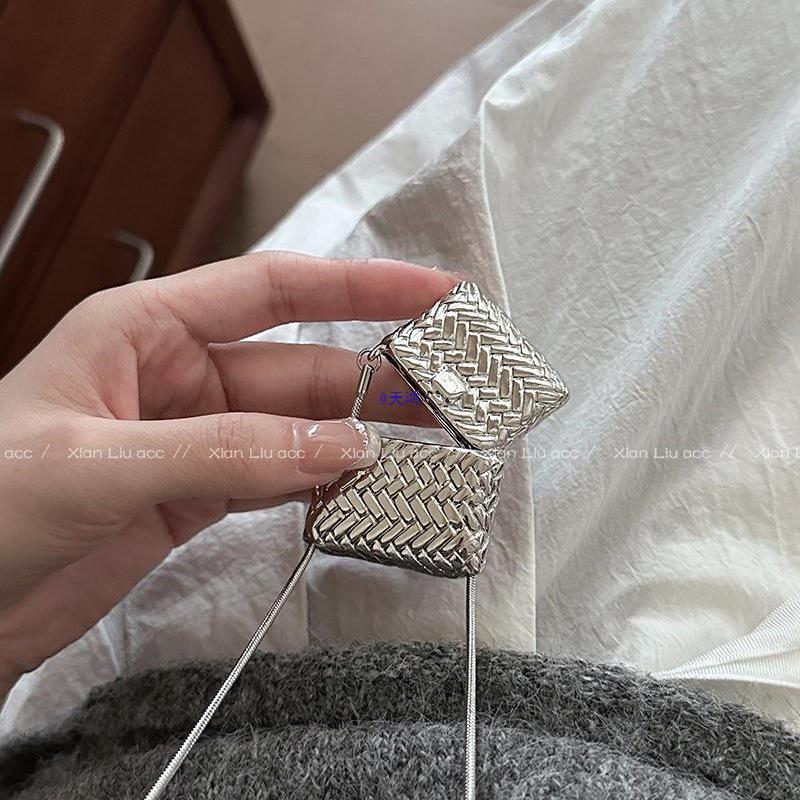 2025 Light Luxury Woven Bag Pendant Necklace for Women