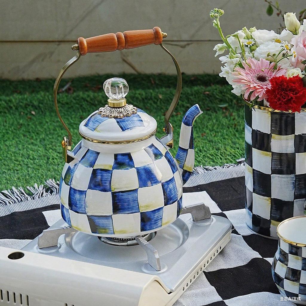 2.5 Quart Check Enamel Tea Kettle Vintage Enameled Teapot Stovetop For Water Coffee Tea Pot Home Kitchen Decor With Handle