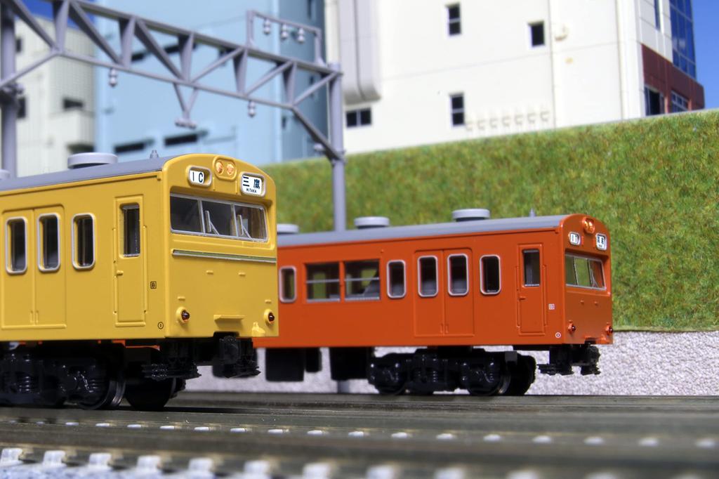 KATO N Gauge 103 Series Orange Set Model Train 4-Car 10-1743B