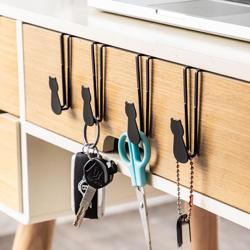 Cat-Shaped Wrought Iron Over-the-Door Hook - Nail-Free, Adhesive-Free 