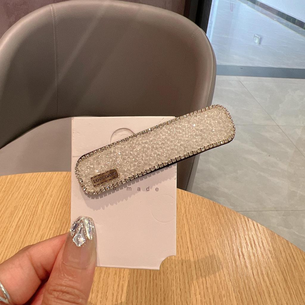 Versátil Pinza para el Pelo de Diamantes de Alta Gama: Accesorio de Moda para la Frente y el Flequillo