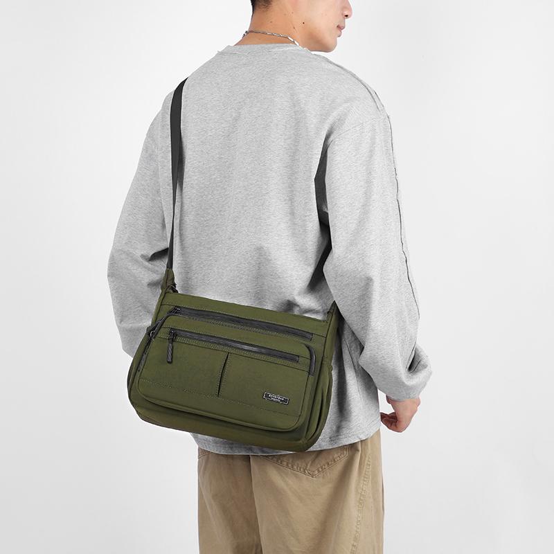 Large Capacity Shoulder Bag Men's Business Briefcase Water-Repellent Crossbody Bag