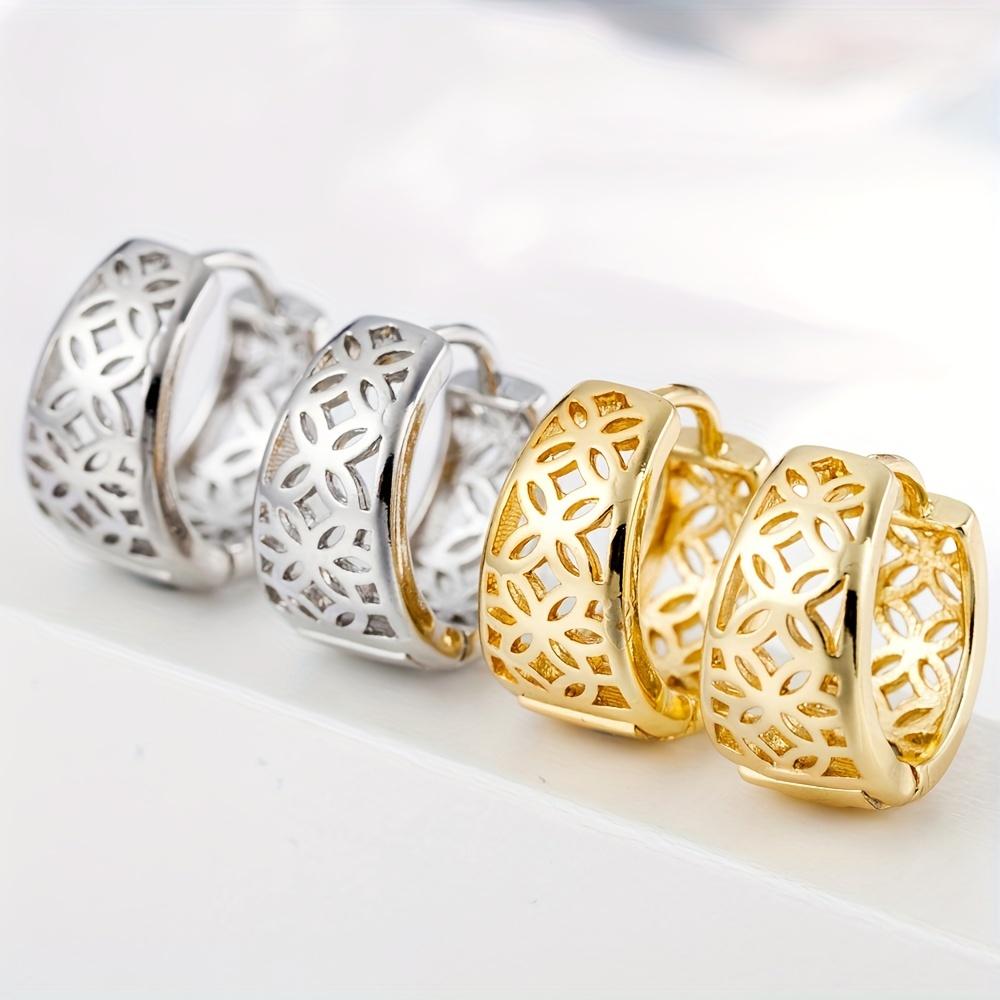 European and American Fashionable Women's Simple Retro Hollow Four Leaf Petal Ear Buckle, Personalized and Creative Exquisite Earrings
