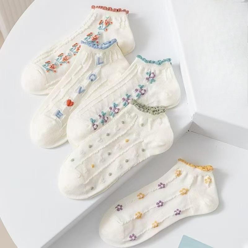 5 Pairs  Shallow-mouthed Trendy and Cute Women's Socks for Spring and Autumn with Lace Low-top Short-leg Women's Socks Summer Boat Socks