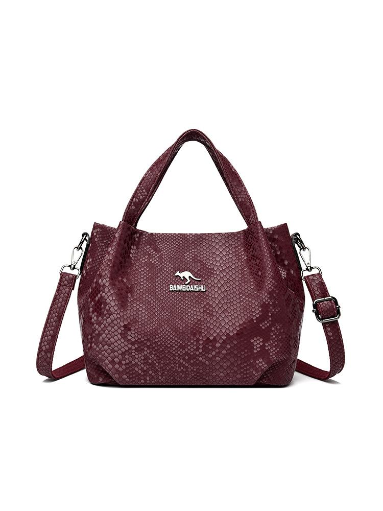 

Colorful snakeskin pattern vegetable basket bag 2025 new fashion oblique span shoulder handbag women s bag kangaroo бордовый
