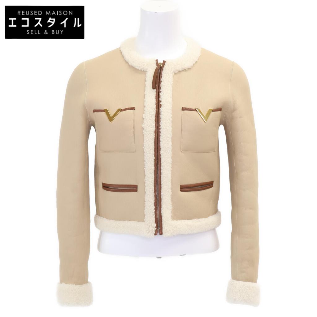 Valentino Garavani Beautiful VHardware Mouton Jacket beigeUsed