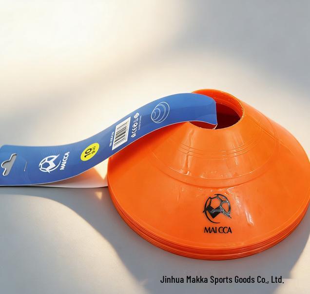 

Marker Disc Plate: Football Training Equipment, Road Obstacle, Marker Object, Disc Pile, Pad Pile, Round Hole Cone Disc 18 grams