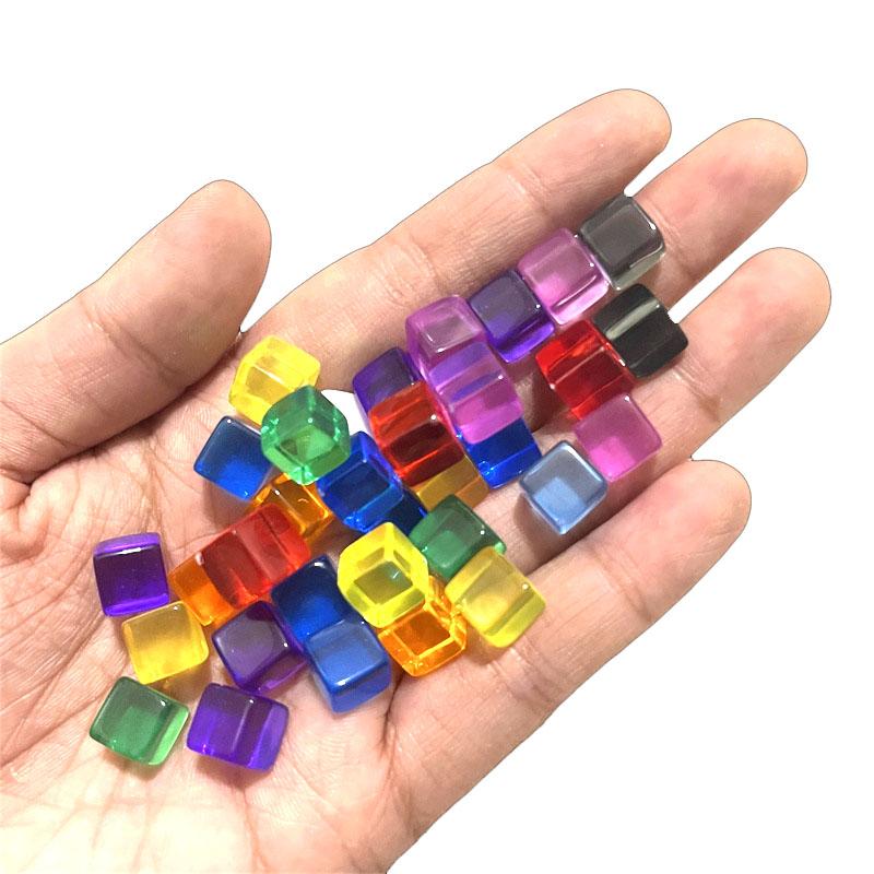 50 Stück Set 8 mm Hohe Qualität Klar Würfel Schachfiguren Token Quadratische Ecke Kristall Würfel Für Puzzle Spiel Brettspiel Komponenten