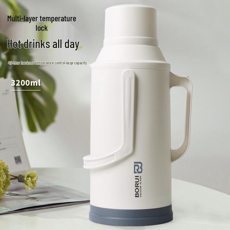 Insulated Large-Capacity Hot Water Bottle/Thermos Flask for Students & Dorms with Old-Fashioned Plastic Shell