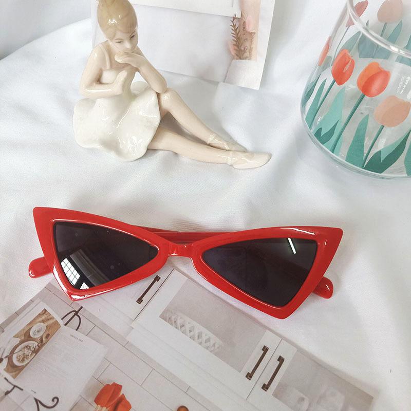 Sexy Cat Eye Triangle Sunglasses Retro Female UV400 Sun Glasses Streetwear Fashion Trendy Eyewear