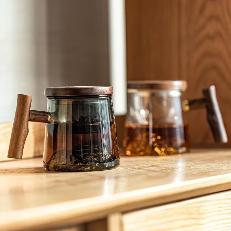 400ml Glass Tea Mug With Wood Handle Chinese Heat Resistant Puer Tea Water Separation Cups Kung Fu Tea Cup Set