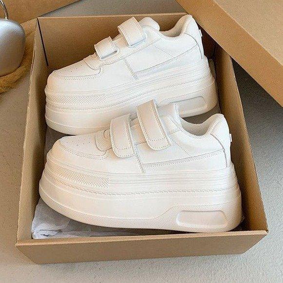 Soft Leather Thick-soled White Shoes for Women Increase Their Inner Height 2025 New Spring Women's Small People Show Their Height Casual Leather Singl