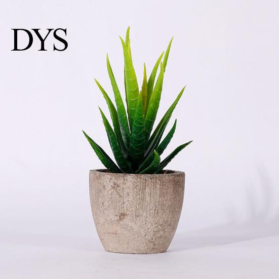 Lawn Ornaments Artificial Bonsai Charming Fake Potted Tequila Plant Garden Figurines for Park Decoration