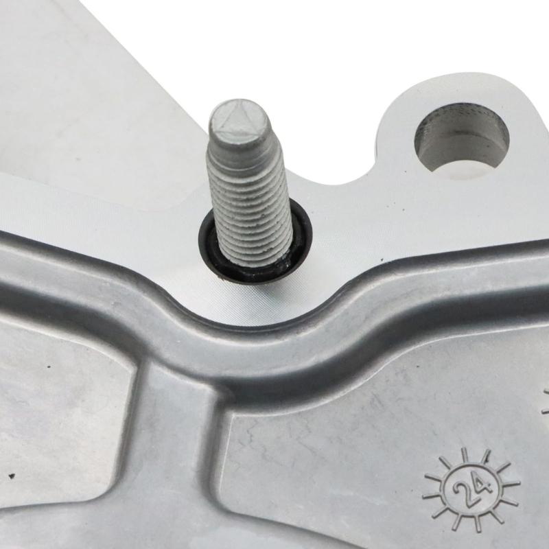 Crankshaft Rear Main Seal Housing 12705663 12617790 12693213 12665077 for 1500 Main Seal Assembly Auto Accessory