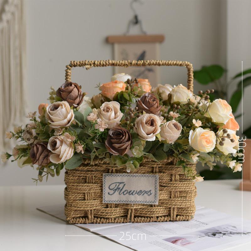 Bouquet Principessa Rosa a 5 Teste Europeo: Centrotavola Floreale Annodato a Mano e Decorazione Floreale Moderna a Parete.