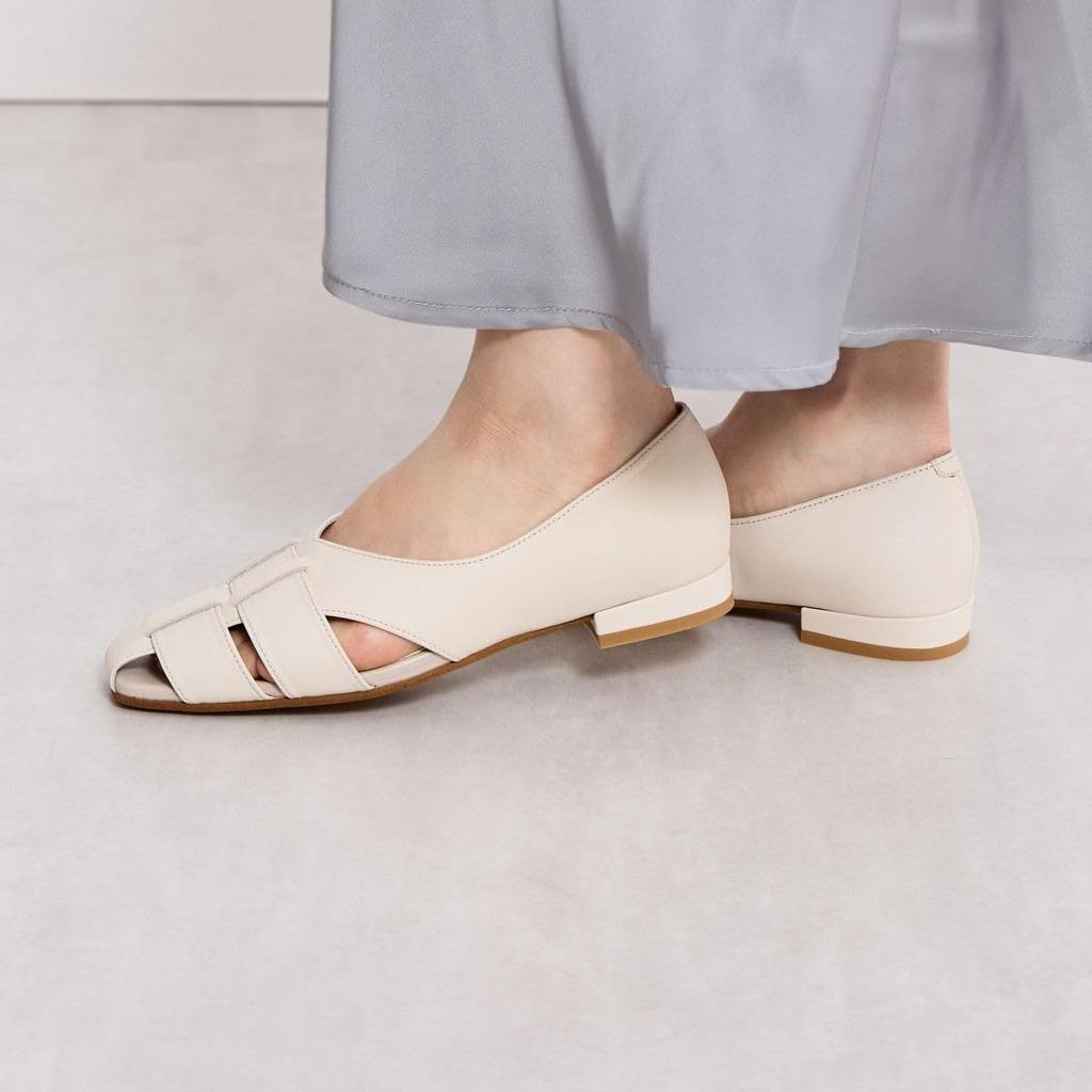 HIMIKO/Himiko/Gurkha Pumps/651104 Ivory 240