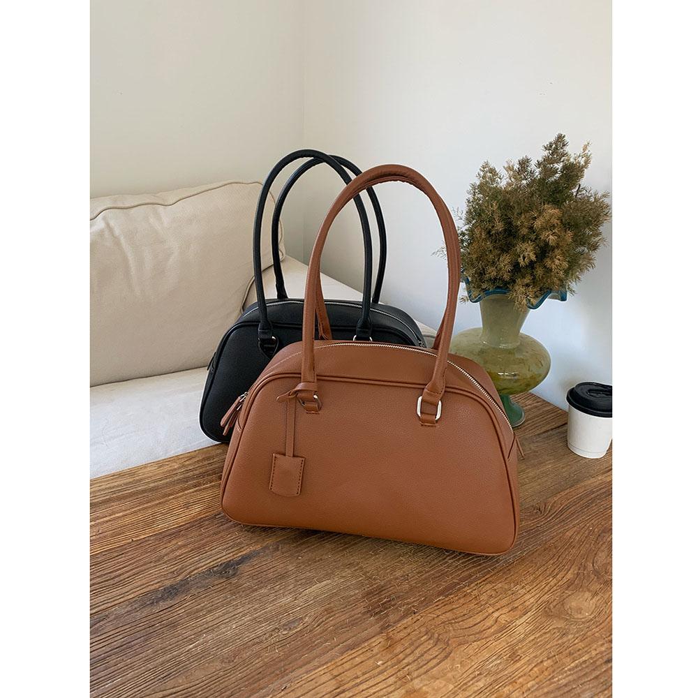 New Winter Big Size Soft Leather Women Large Retro Bowling Bags Commute Handbags High Quality Simple Shoulder Bag Brown