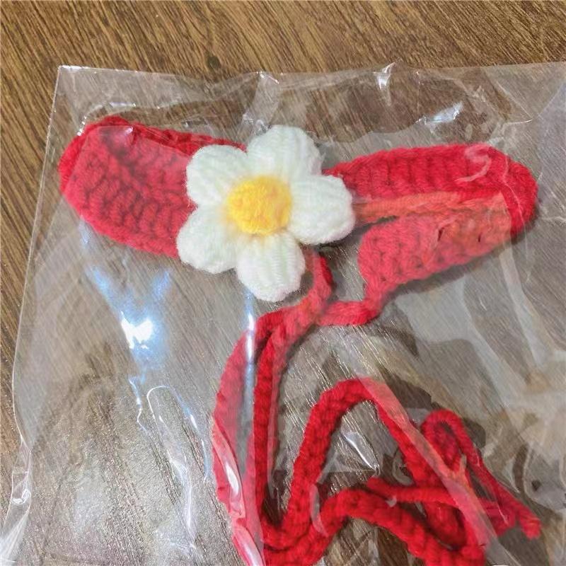 Cat Knitted Scarf Collar Red Christmas Dog Saliva Towel Strawberry Pet Ornament Christmas Knitted Scarf Pet Christmas Gift