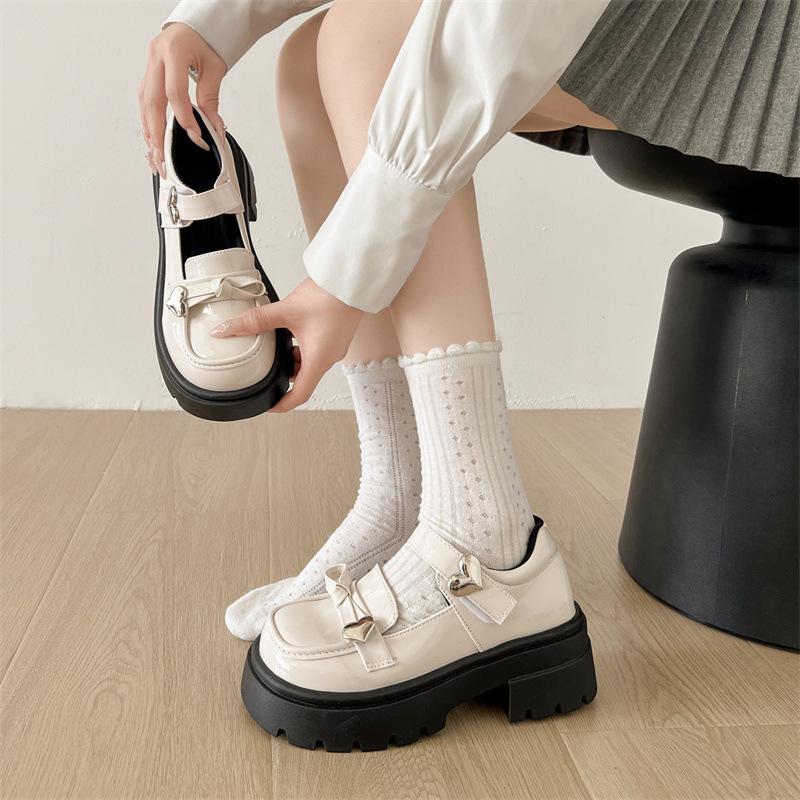 Beliebte schwarze Retro Britische Plateau kleine Lederschuhe Damen 2025 neu Herbst Rock vielseitige Mary Jane Einzel Schuhe