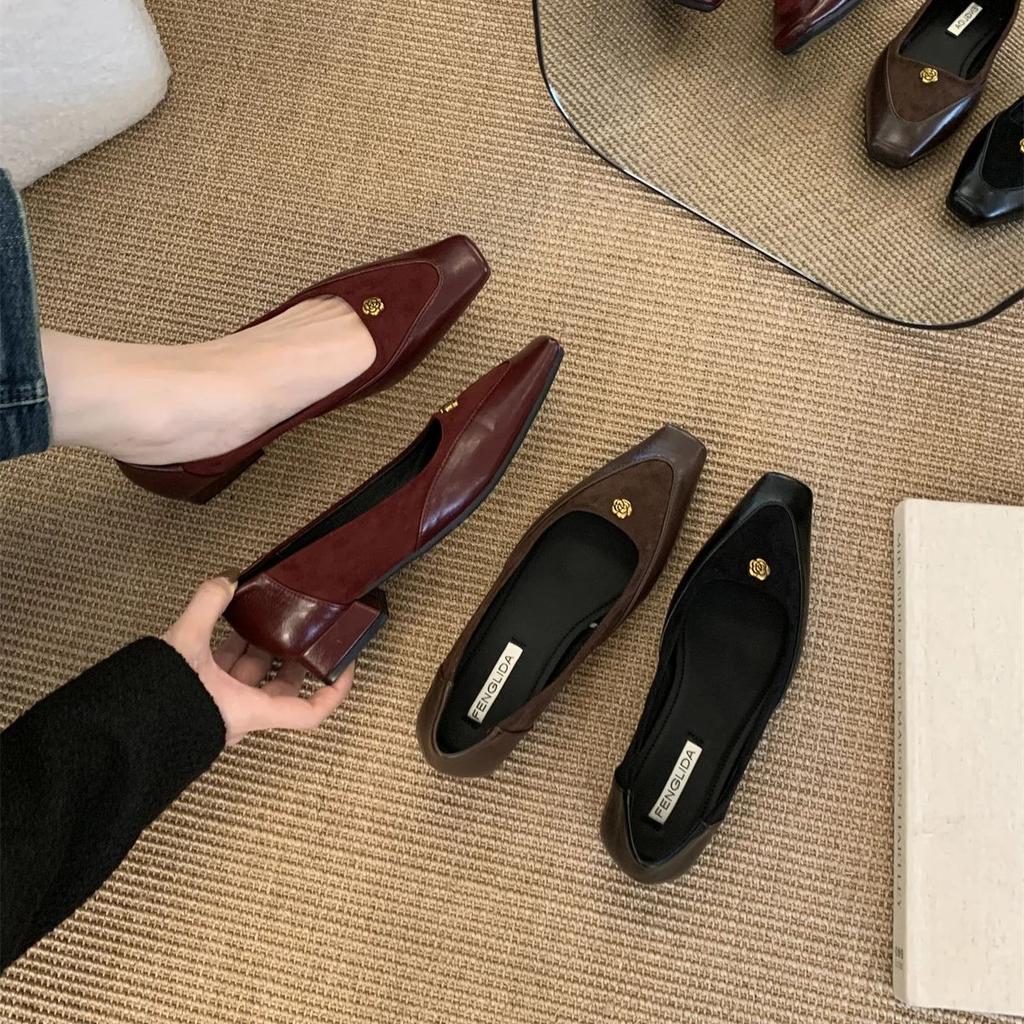Fashion Retro Comfort Ballet Shoes Female Casual Daily Low Heel Loafers Luxury  Gold Metal Buckle Decoration Elegant Dress Party Pumps