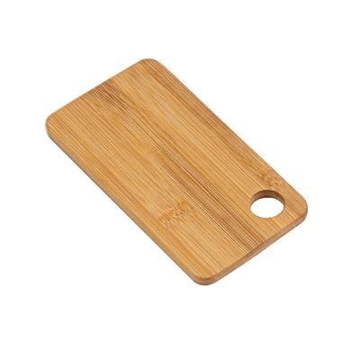 Coltelli da cucina e accessori – Taglieri