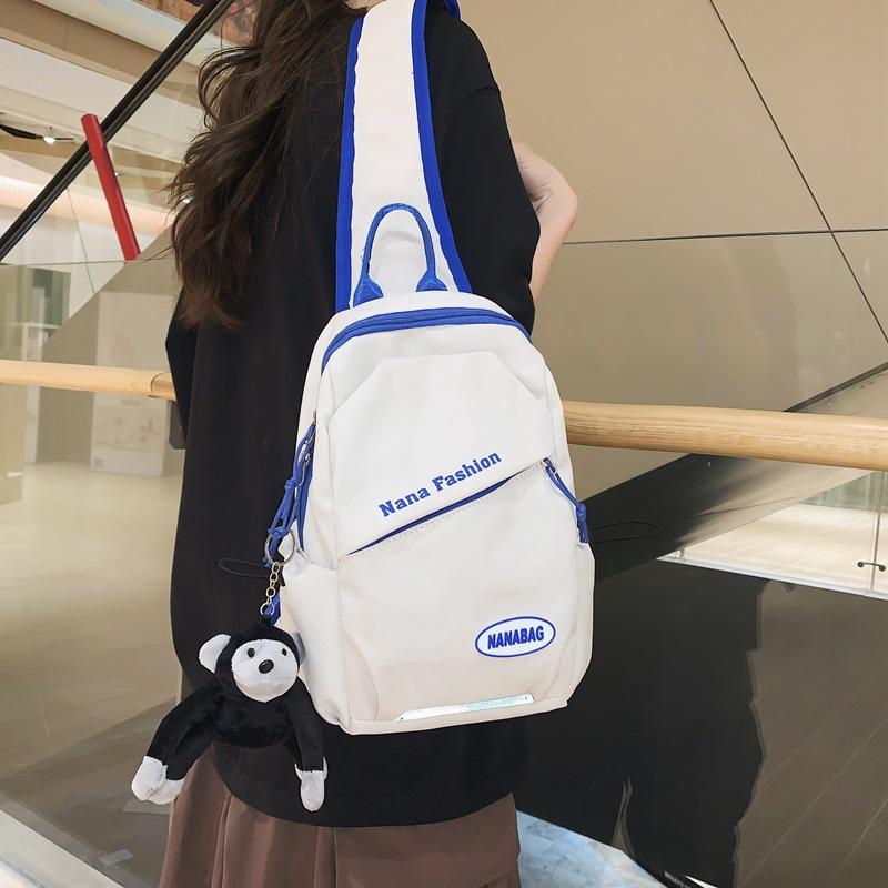 New simple and fashionable neck breast bag Korean version trendy cool men's shoulder bag sports multi-functional messenger shoulder backpack