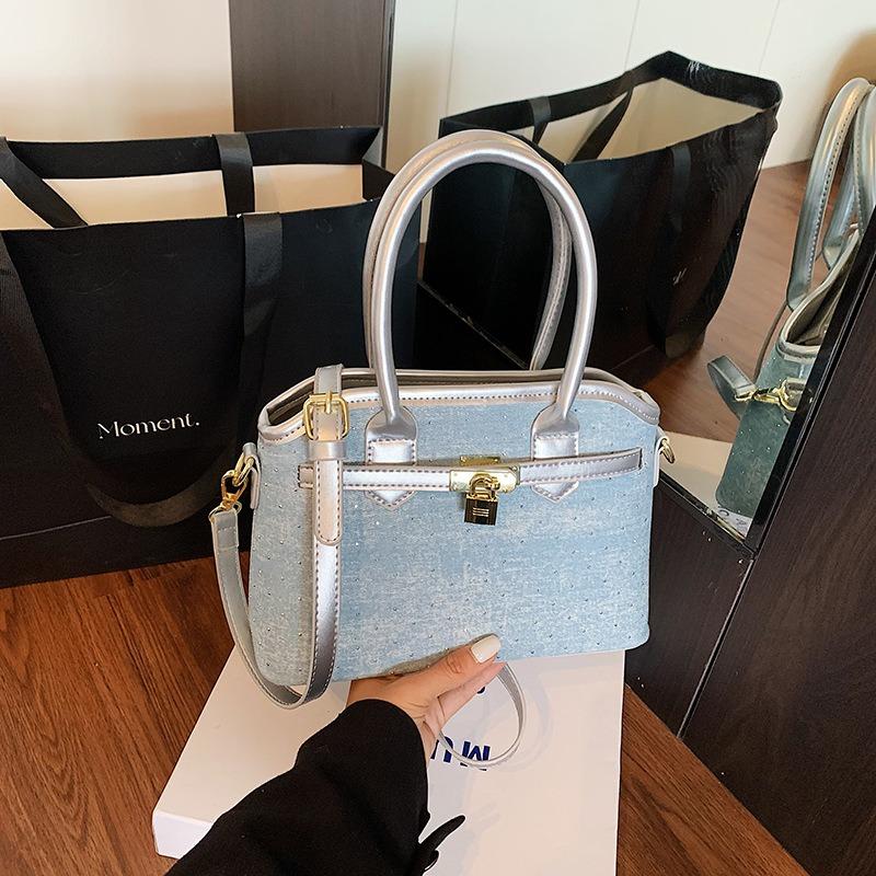 Niche Versatile Casual Hand Carry Denim Bucket Bag Women's New Retro Simple Shoulder Bag Messenger Bag