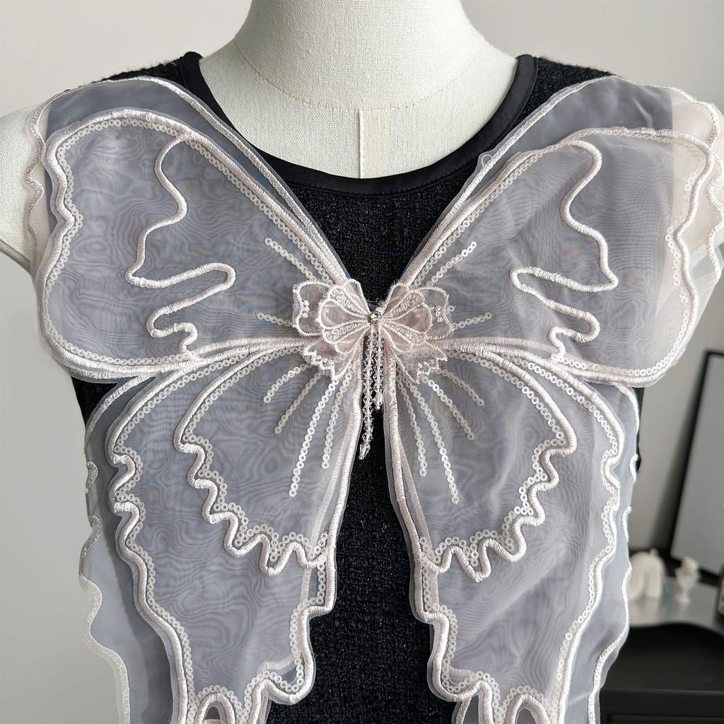 Elegant Pearls Butterfly Applique Sewing on Patches For Dresses Costume Accessories Great For Weddings And Theme Event