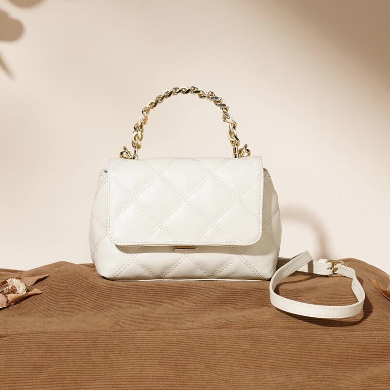 Dou Xiaozhu Napa Leather Diamond Quilted Handbag