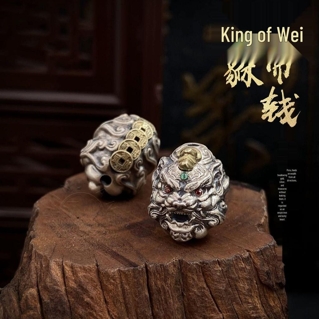 Five Emperors Coins Pixiu Spacer Beads Bracelet with Tibetan-Style Carving Domineering Accent.