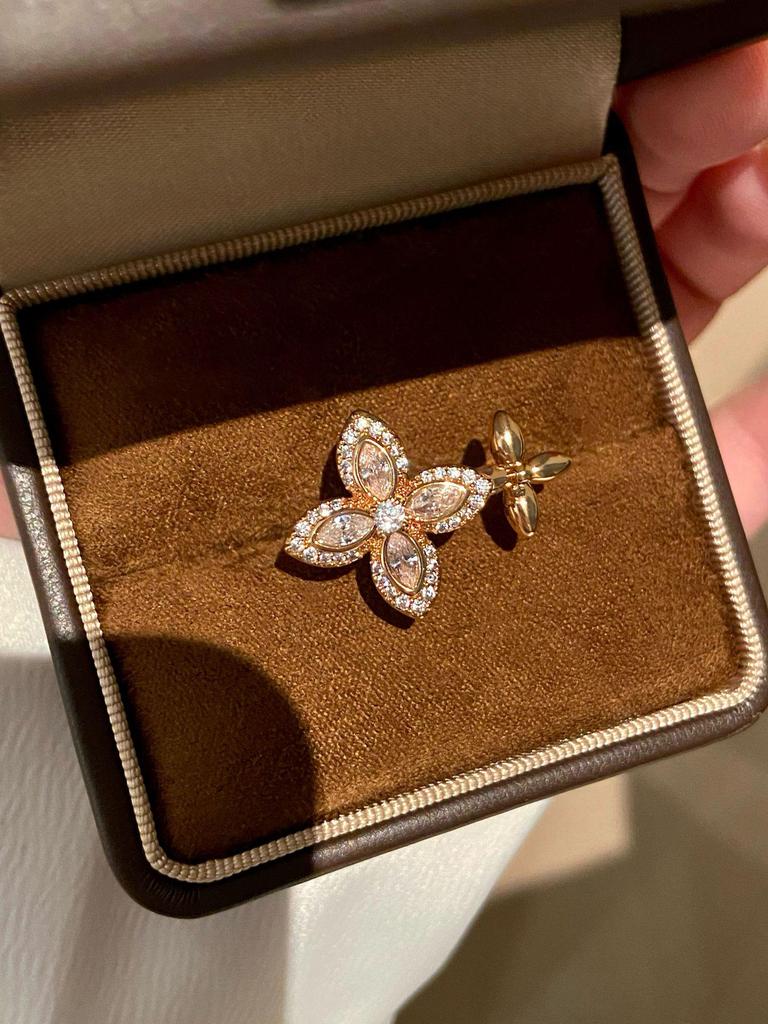 Zircon Lucky Clover Flower Open Ring - Elegant Court Style Exquisite Hand Jewelry