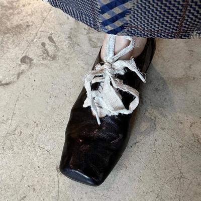 2024 Zomer Nieuwe Retro Handgemaakte Echte Leren Enkele Schoenen Zachte Zool Brede Neus Schoenen Platte Bodem Casual Vetersluiting Dames Schoenen