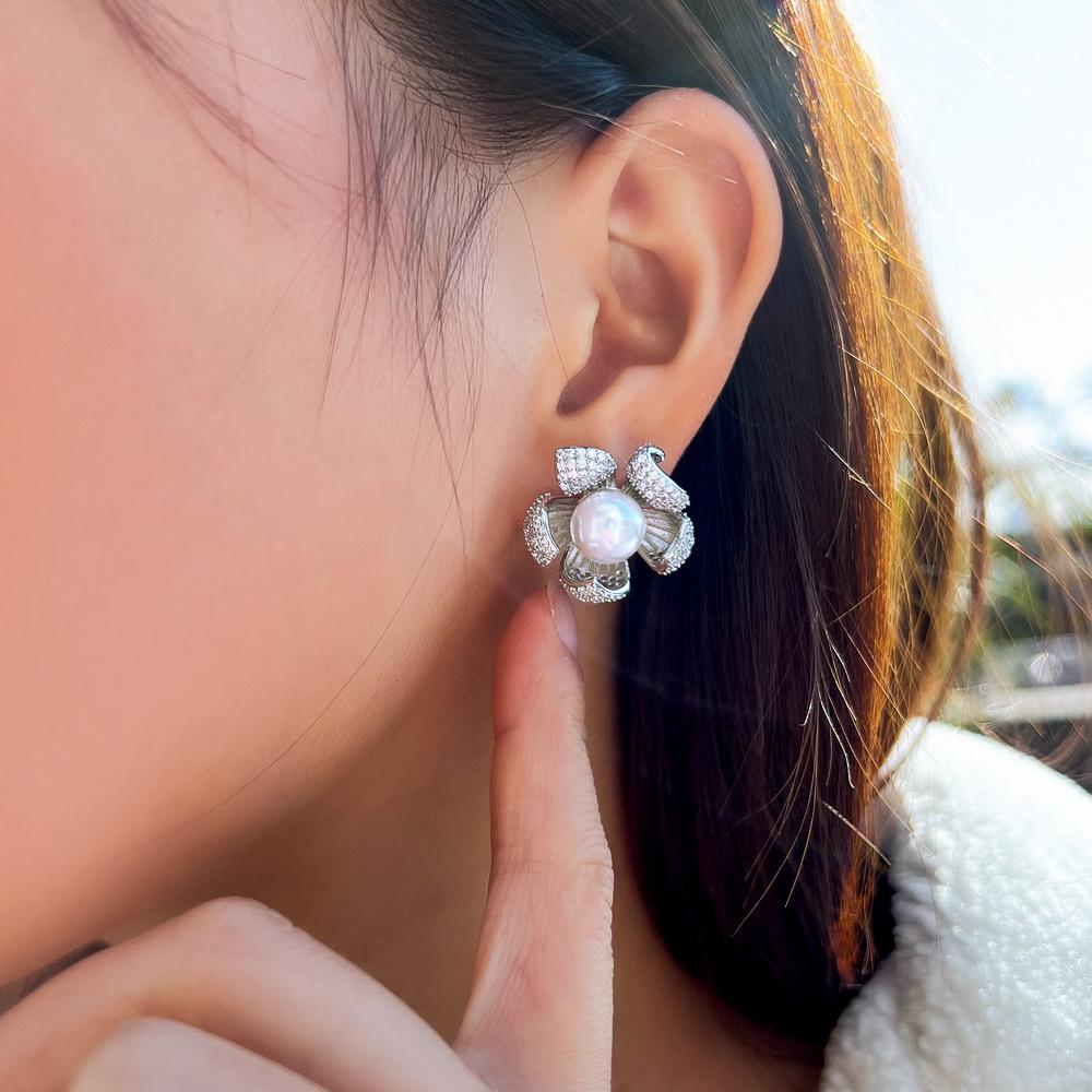 Needle Light Luxury Temperament Full Of Diamonds Flower Pearl Earrings High Sense Inlaid Zircon Earrings Earrings